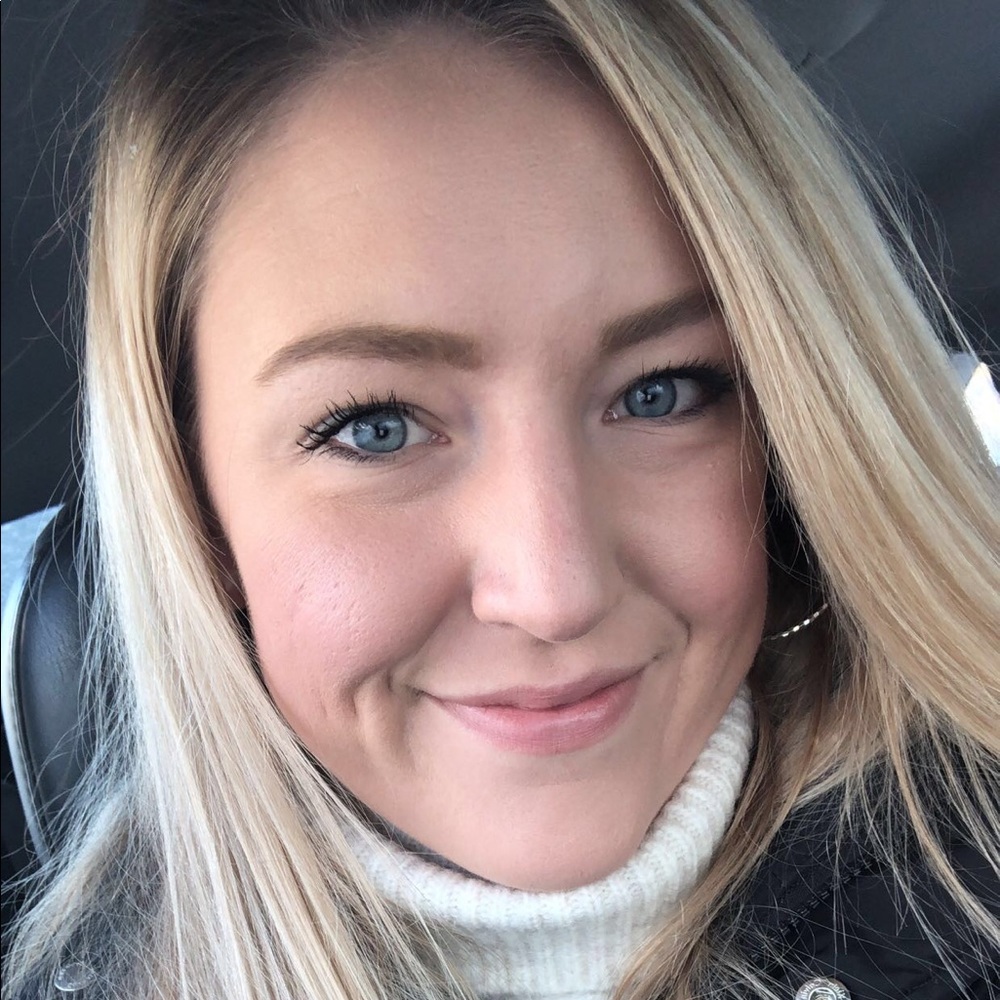 Meet your Posher, Emma